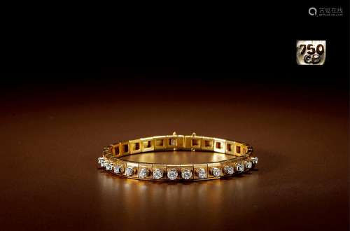 1900年制 维多利亚时期钻石手链 18K金简约拼接式手链，搭配钻石的点缀，颗颗闪耀，夺目绚丽，搭扣中印有制造商金印三枚。