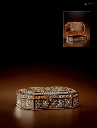 1880年制 阿拉伯风格珍珠贝母镶嵌首饰盒 年代：德国 约1880年