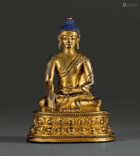 13世纪·铜鎏金释迦牟尼佛坐像 13TH CENTURY A GILT-BRONZE FIGURE OF SAKYAMUNI