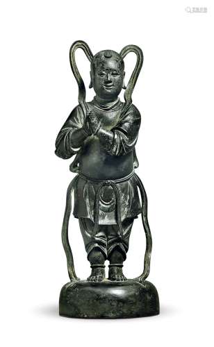 南宋·铜童子立像 SOUTHERN SONG DYNASTY A BRONZE FIGURE OF A BOY