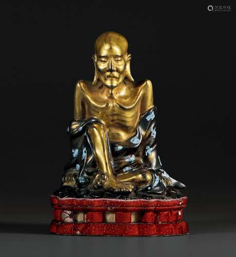 清·粉彩加金彩瘦骨罗汉坐像 QING DYNASTY A ROBIN’S EGG-GLAZED GOLD FIGURE OF ARHAT