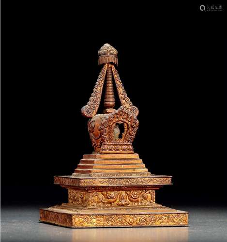 清·铜鎏金佛塔 QING DYNASTY  A GILT-BRONZE PAGODA