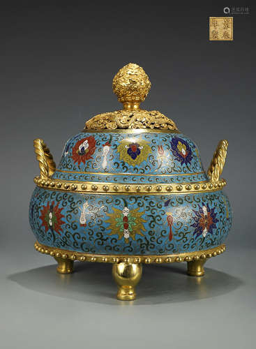 A EXQUISITE CLOISONNE ENAMELLED TRIPOT CENSER