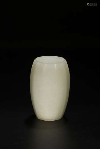 A HETIAN JADE CUP