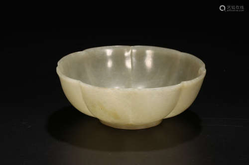 A HETIAN JADE SMALL BOWL