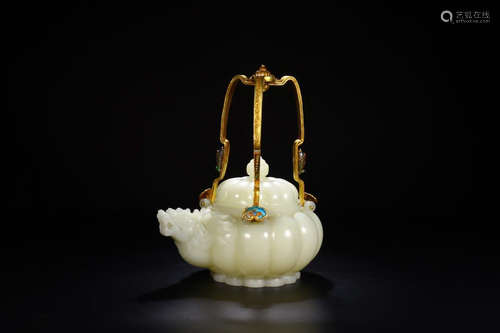 AN HETIAN JADE TEAPOT POT IN DRAGON SPOUT