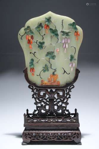 JADE TABLE SCREEN WITH FLORAL PATERN