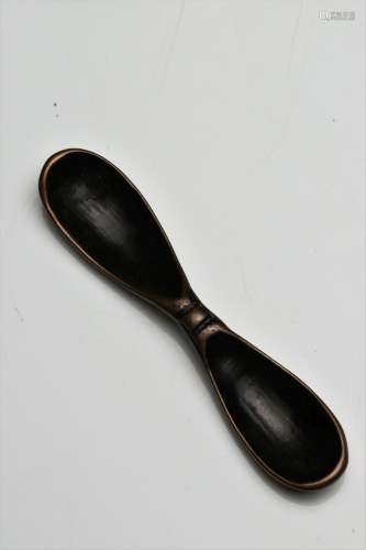 TOKCHA IN SPOON SHAPE