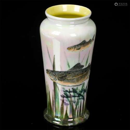 ROYAL DOULTON LUSTRE GLAZE FISH VASE