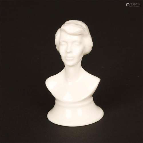 ROYAL DOULTON PRINCESS MARGARET FIGURAL BUST