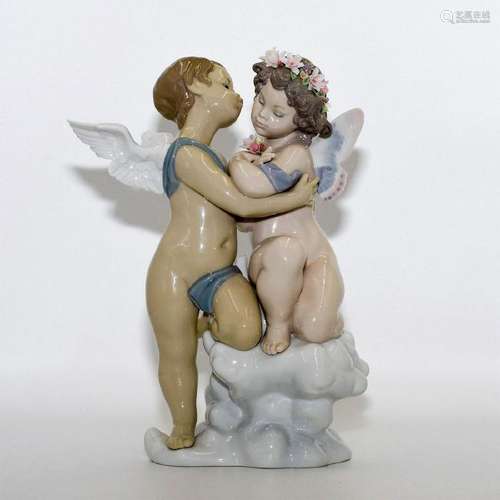 LLADRO FIGURINE, HEAVEN AND EARTH 1824