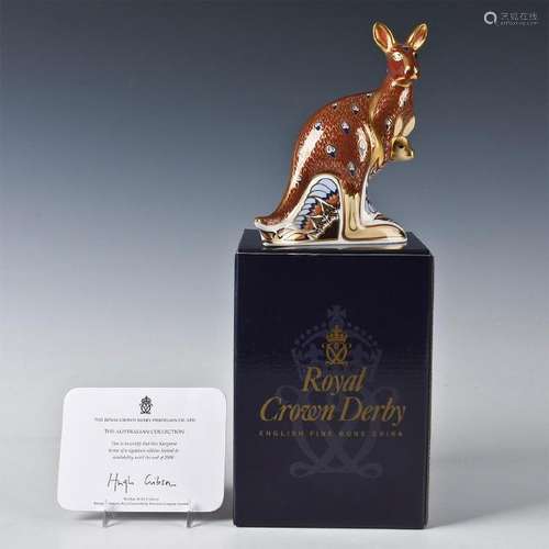 ROYAL CROWN DERBY ANIMAL FIGURINE, KANGAROO AND JOEY