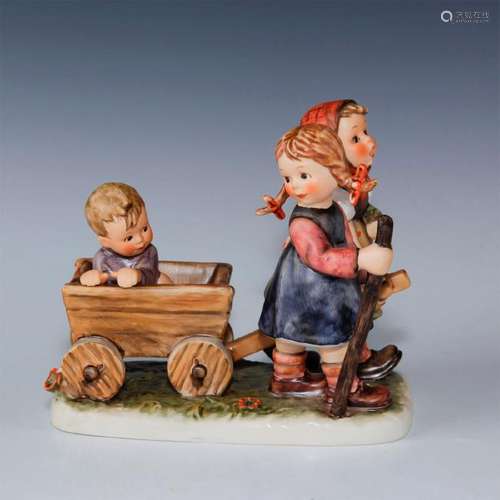 HUMMEL PLEASANT JOURNEY CERAMIC SCULTPURE