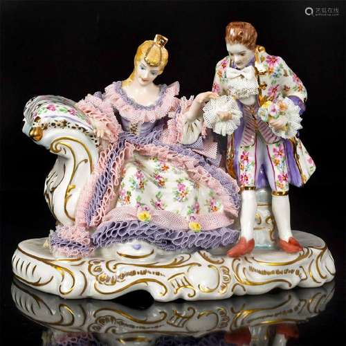 IRISH DRESDEN FIGURINE, HEART TO HEART