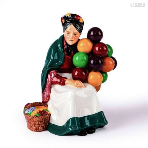 ROYAL DOULTON FIGURINE, OLD BALLOON SELLER HN1315