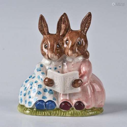 ROYAL DOULTON BUNNYKINS FIGURINE STORYTIME DB9