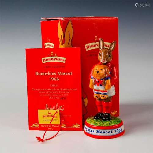 ROYAL DOULTON BUNNYKINS FIGURE WILLIE 1966 CUP MASCOT