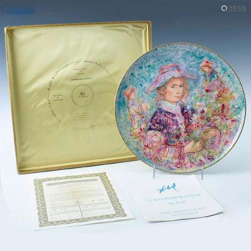 HUTSCHENREUTHER HIBEL FLOWER GIRL OF PROVENANCE PLATE