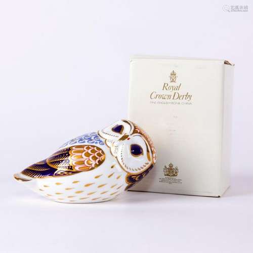 ROYAL CROWN DERBY ANIMAL FIGURINE, IMARI OWL