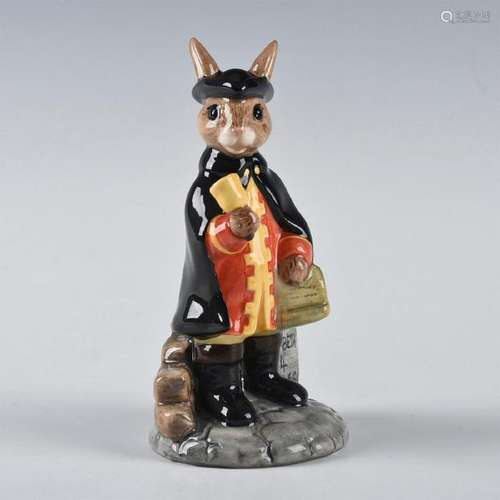 ROYAL DOULTON BUNNYKINS FIGURINE TOWN CRIER DB259