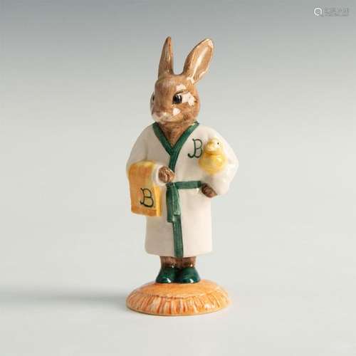 ROYAL DOULTON BUNNYKINS FIGURINE BATHTIME DB148