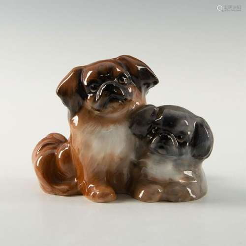 ROYAL DOULTON ANIMAL GROUPING, PEKINESE PAIR HN927