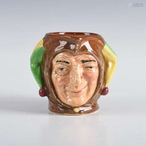 ROYAL DOULTON SMALL CHARACTER JUG, JESTER