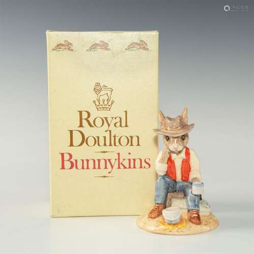 ROYAL DOULTON BUNNYKINS FIGURINE WALTZING MATILDA DB236