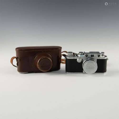 1951 LEICA IIIF RANGEFINDER WITH CASE, SUMMITAR LENS