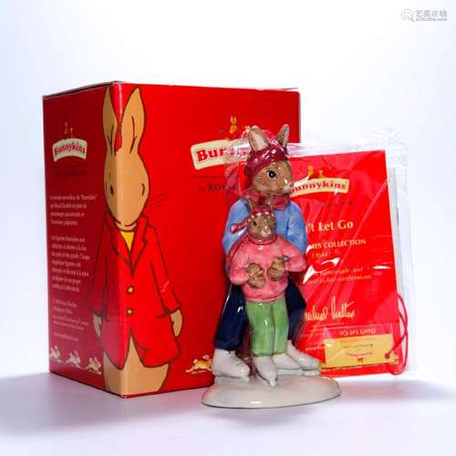 ROYAL DOULTON BUNNYKINS FIGURINE DONT LET GO DB447