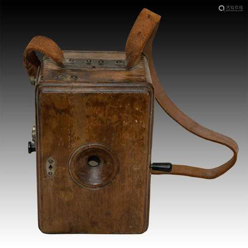 19TH CENTURY RAILROAD LINEMAN WOODEN CRANK PHONE