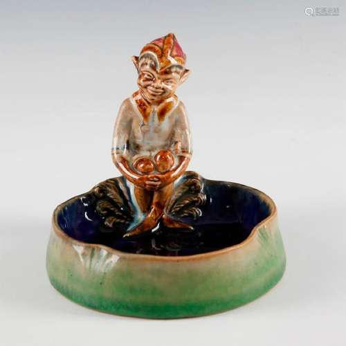 DOULTON LAMBETH STONEWARE PIXIE BIBELOT