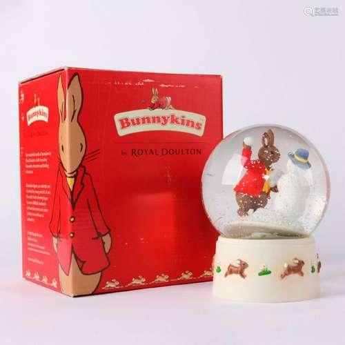 ROYAL DOULTON BUNNYKINS FOOTPRINTS IN THE SNOW GLOBE