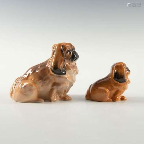 2 ROYAL DOULTON SEATED PEKINESE ANIMAL FIGURINES