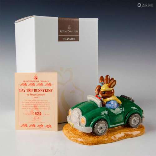 ROYAL DOULTON BUNNYKINS FIGURINE DAY TRIP DB260