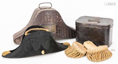Royal Navy Bicorn Hat & Epaulettes