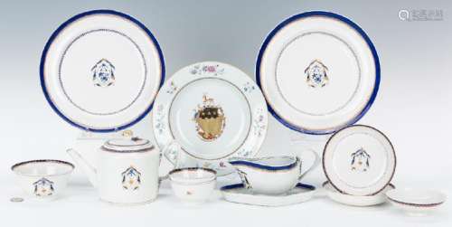 12 pcs. Armorial Chinese Export Porcelain