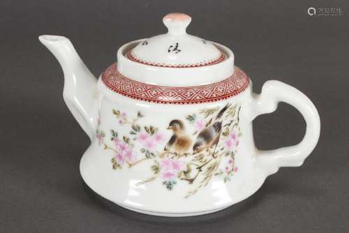 Chinese Porcelain Teapot,