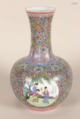 Beautiful Chinese Porcelain Vase,