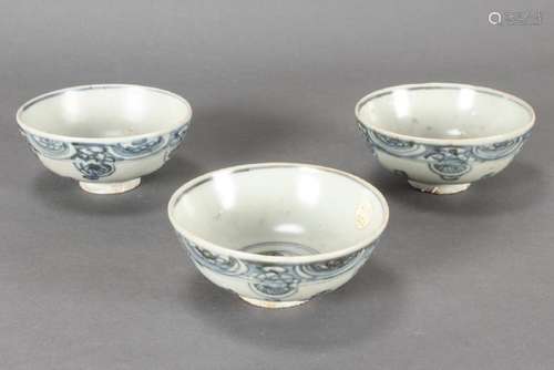 Three Chinese Blue and White Shipwreck Bowls,