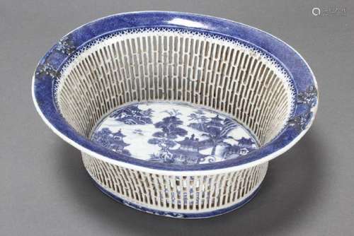 Chinese Qing Dynasty Blue and White Porcelain