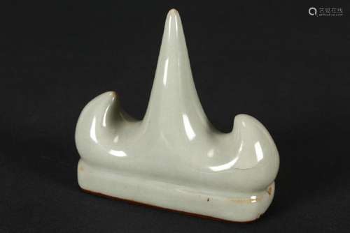 Chinese Celadon Glaze Brush Rest,