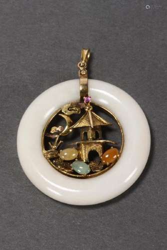 Chinese 14ct Gold and Hardstone Pendant,