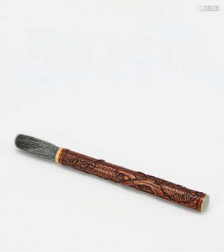 明·竹刻喜上眉梢纹毛笔 MING DYNASTY  A BAMBOO WRITING BRUSH WITH BIRD PATTERN