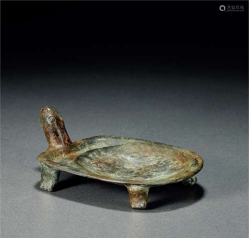 唐·青铜龟形砚 TANG DYNASTY  A BRONZE 'TURTLE' INKSTONE