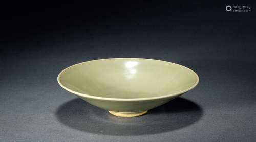 北宋·耀州窑出筋盏 NORTHERN SONG DYNASTY  A 'YAOZHOU' TEA BOWL