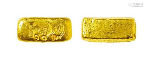 民国·方九天足赤壹两金条 REPUBLIC OF CHINA PERIOD  A ONE-TAEL GOLD ingot