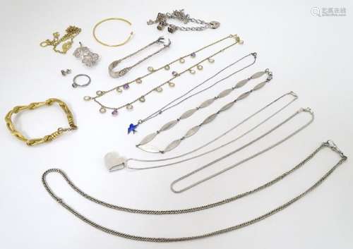 Assorted 6 including silver bracelet, brooch etc