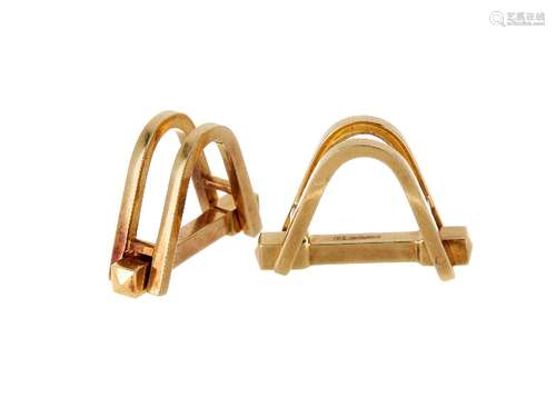 A matched pair of Double Stirrup cufflinks by Paul Longmire