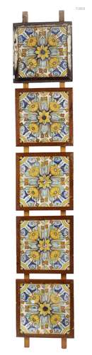 Cinco plafones con 4 azulejos catalanes de muestra s.XVIII